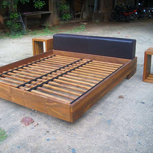 Free floating bed 