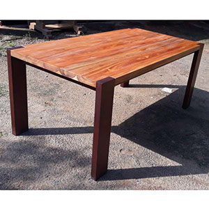 Acacia table 