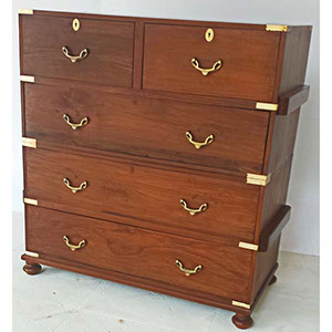 Marine chest of drawers